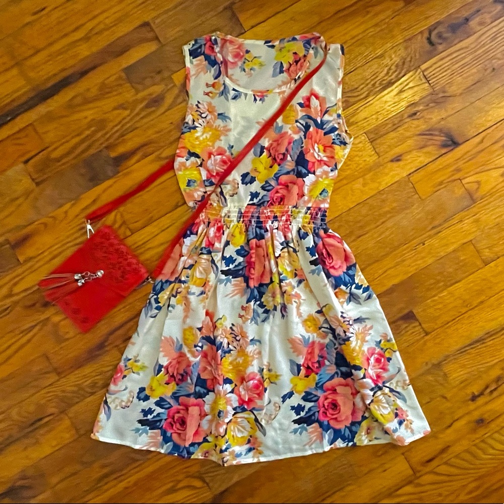 Floral summer dress NWOT